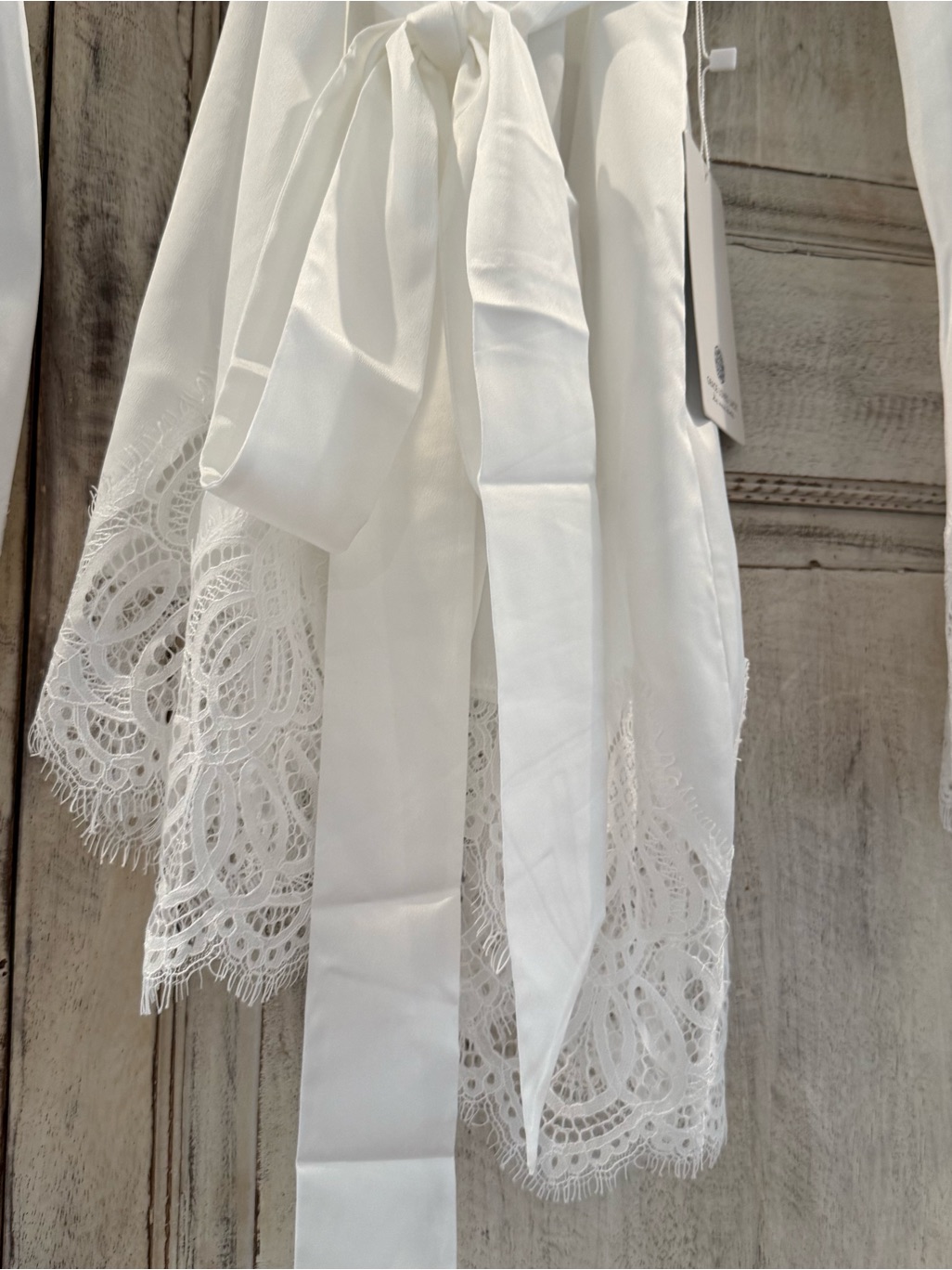 Grace Loves Lace Como White Satin Lace-Trim Robe Xs/Small New — image 7 of 8